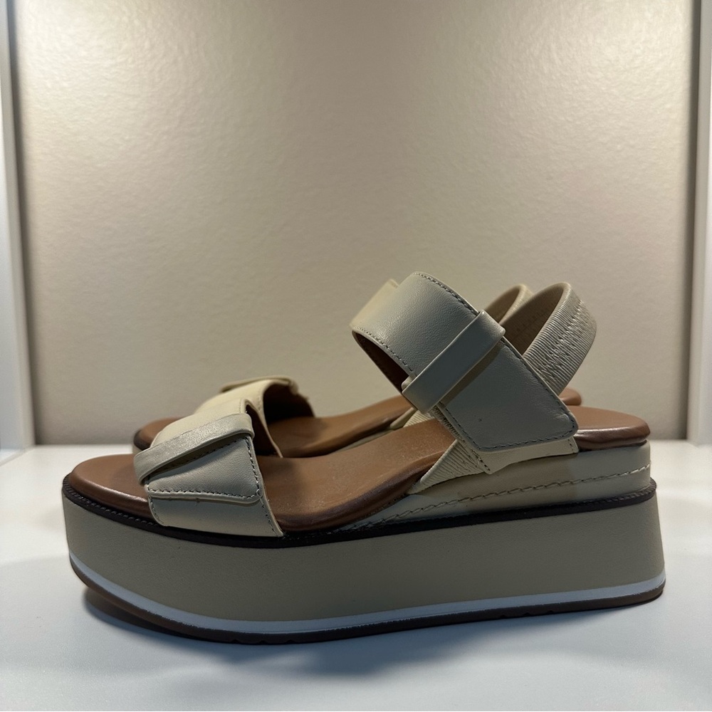 Caslon Beige Platform Sandals! Like New! 4.5M Women’s! Rare size find! - Picture 4 of 13